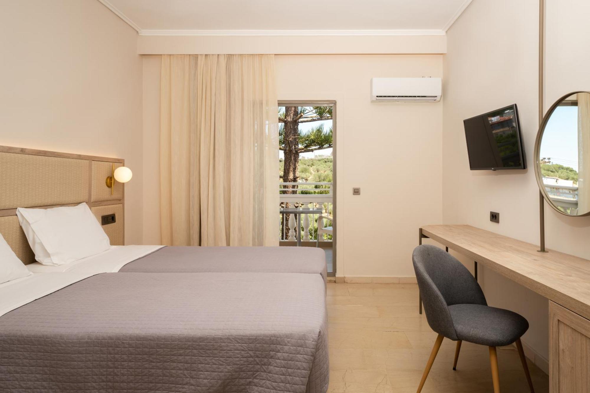 Hotell Karras Grande Plános